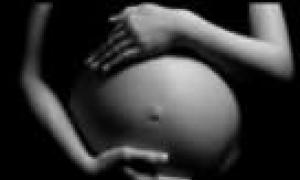 К чему снится беременная дочь — толкование сна по сонникам